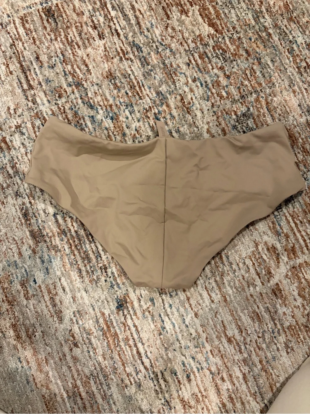 SKIMS Seamless Hipster Briefs in Taupe Beige
